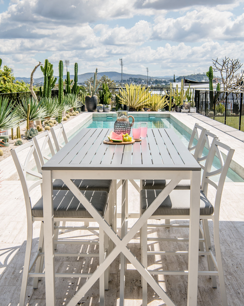 Haven Bar Table