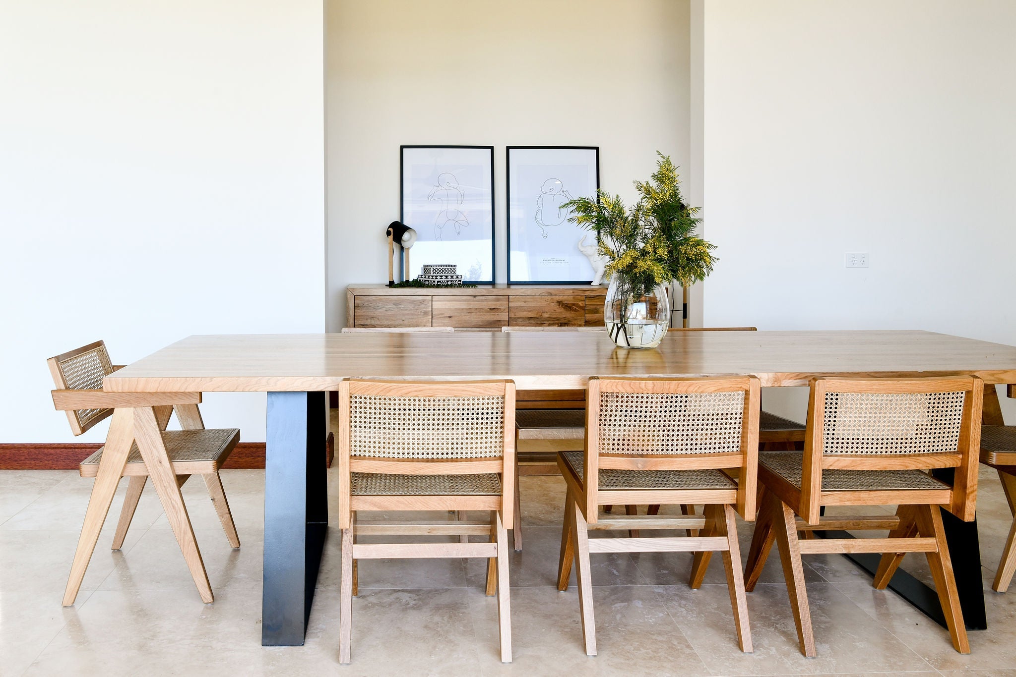 How to Choose the Perfect Dining Table For Your Space