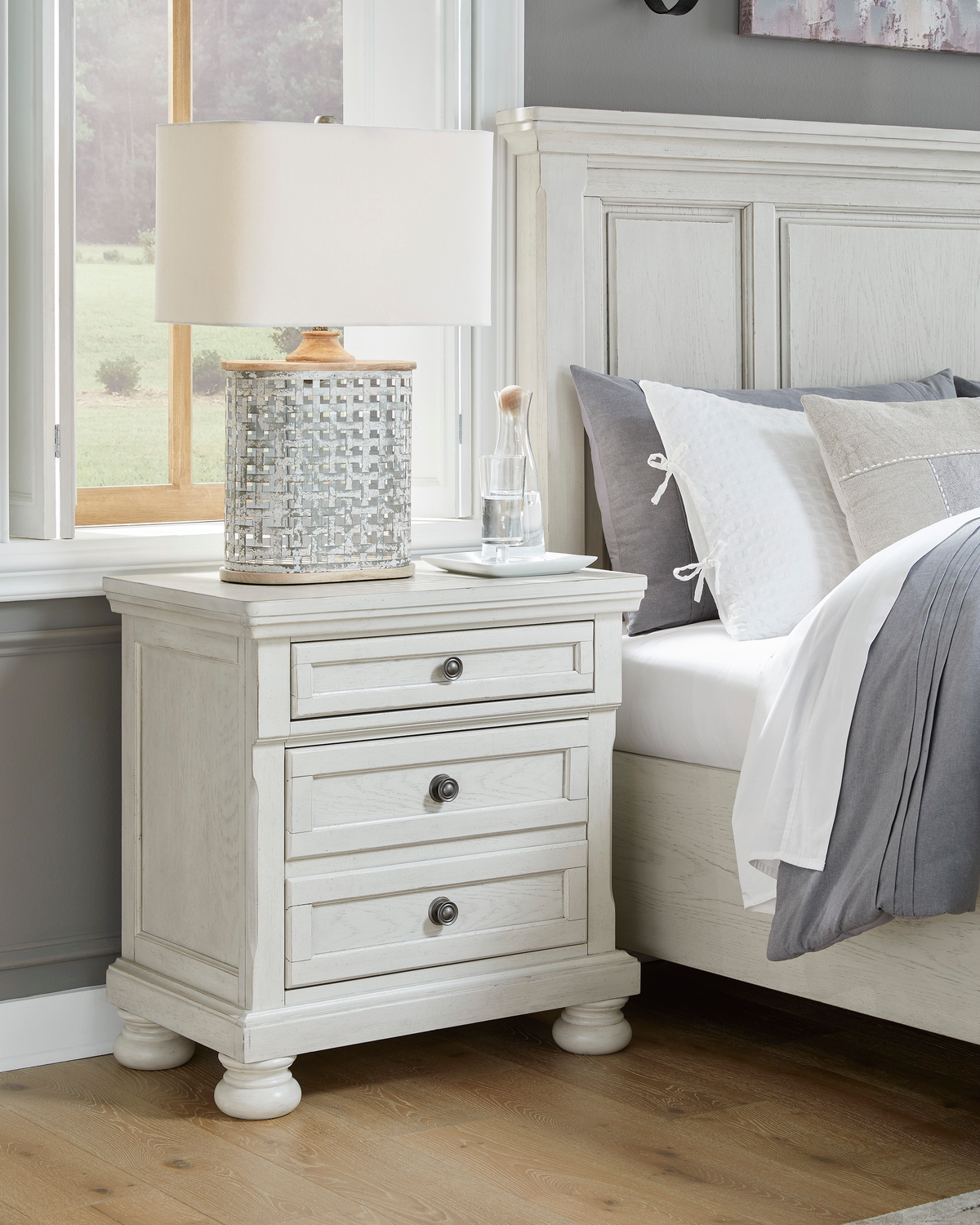 Rochel Bedside Drawers