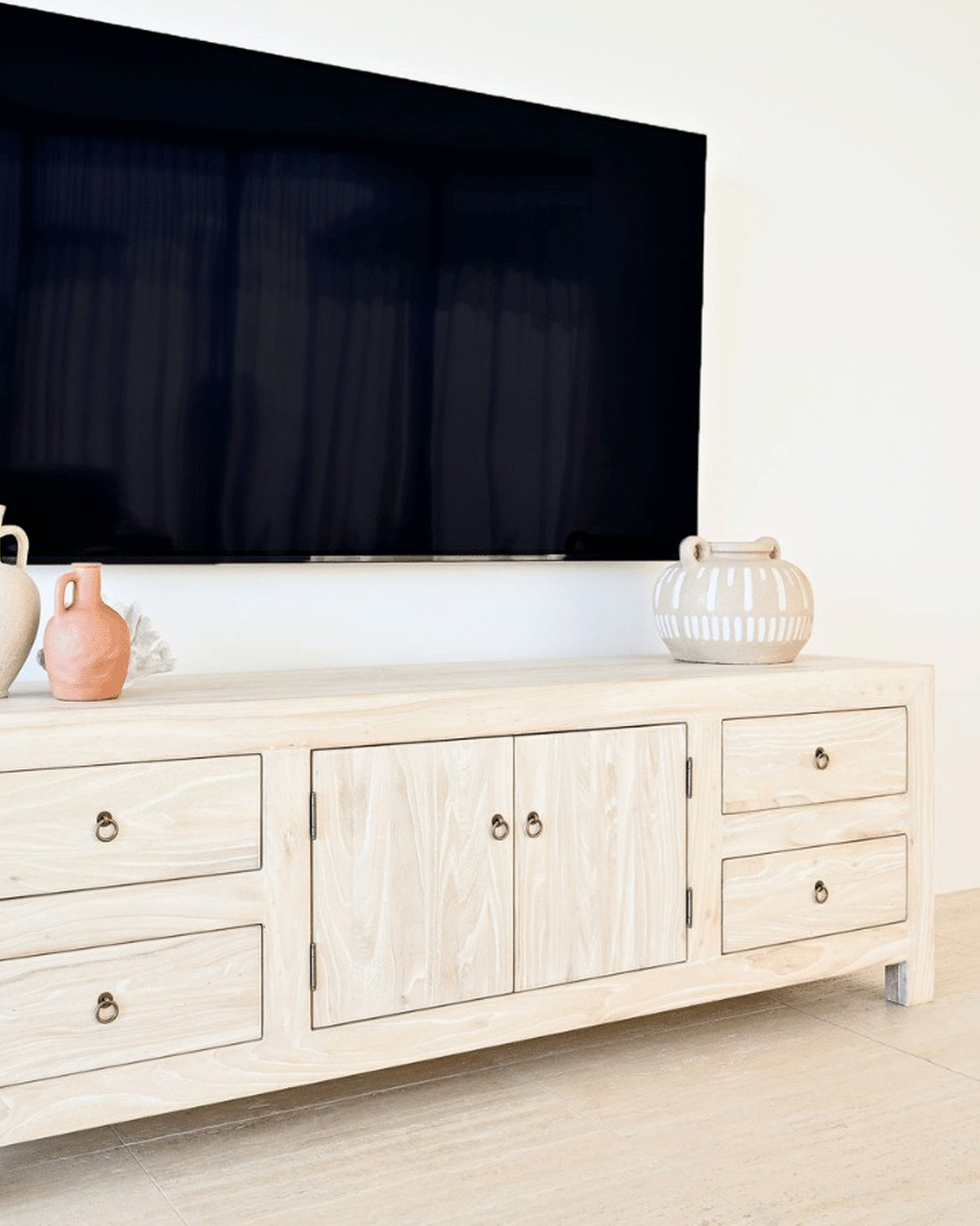 Bayside Entertainment Unit 1.8m