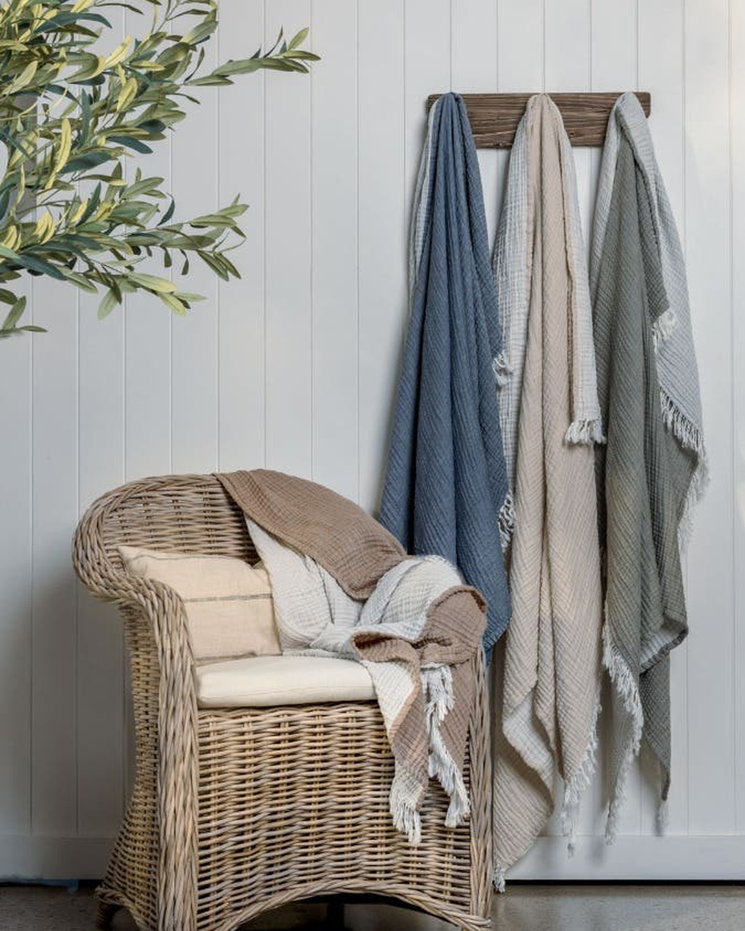 Juliana Throw with Fringe Natural