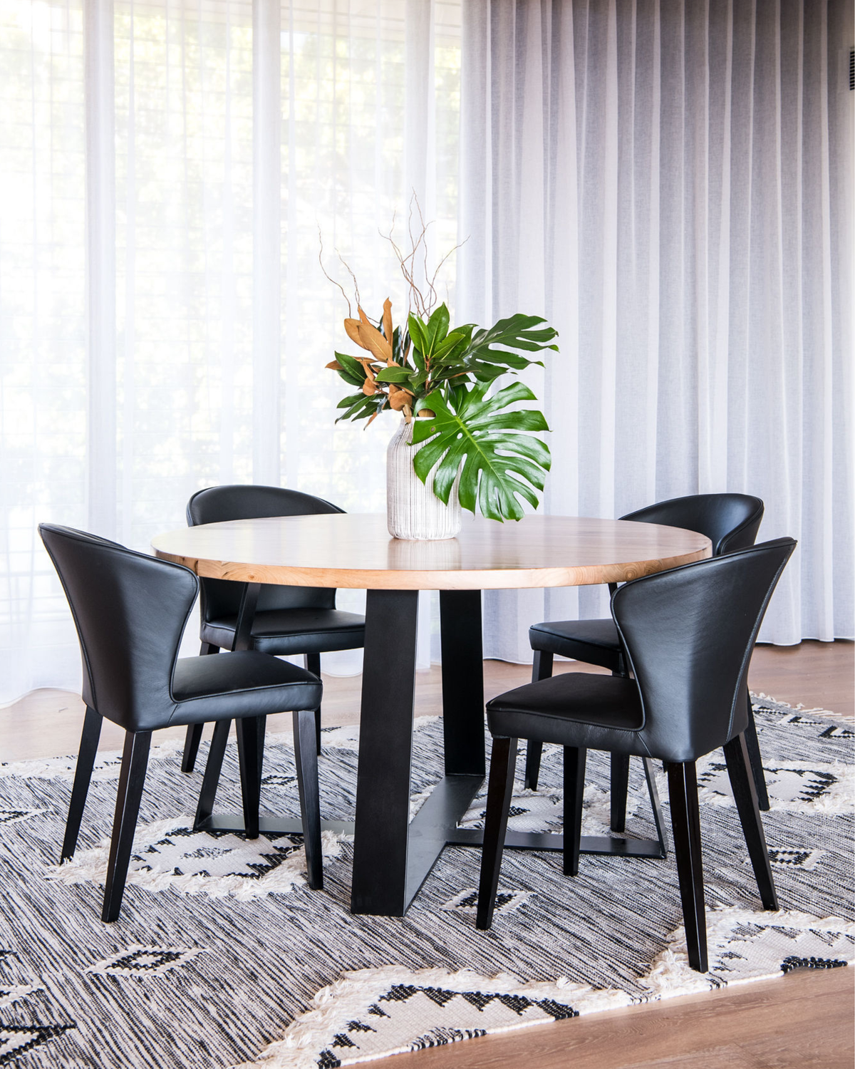 Rome Round Dining Table Set
