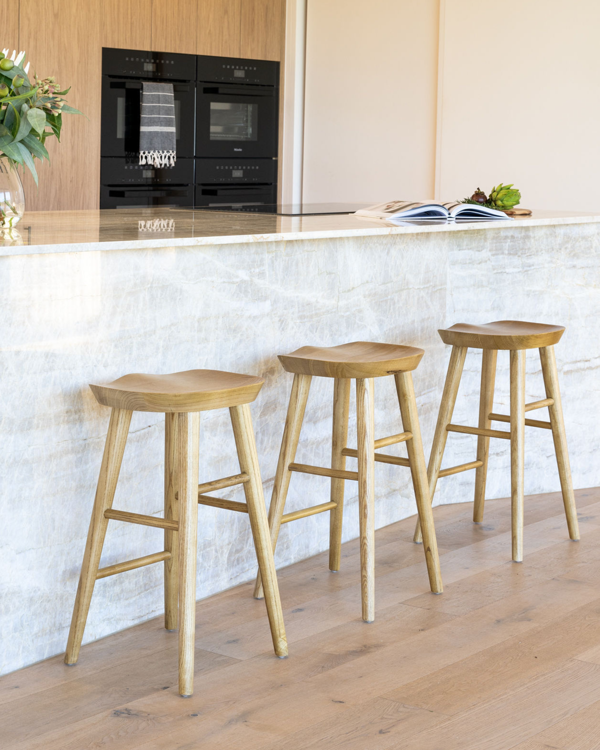 Saddle Stool