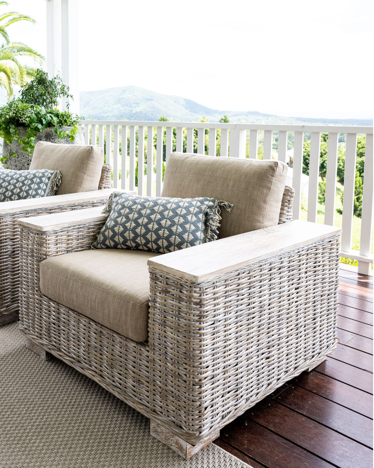 Solar Patio Arm Chair White Wash