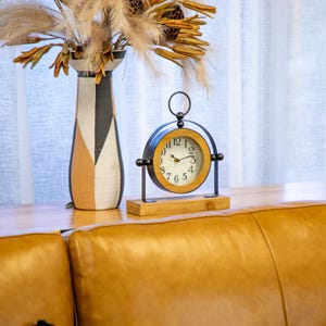Nevada Table Clock 31cm